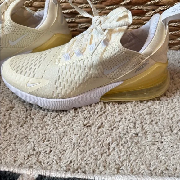 Nike Women's Cream and Yellow Athletic Shoes - Picture 2 of 2